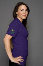 Load image into Gallery viewer, womens deep v neck